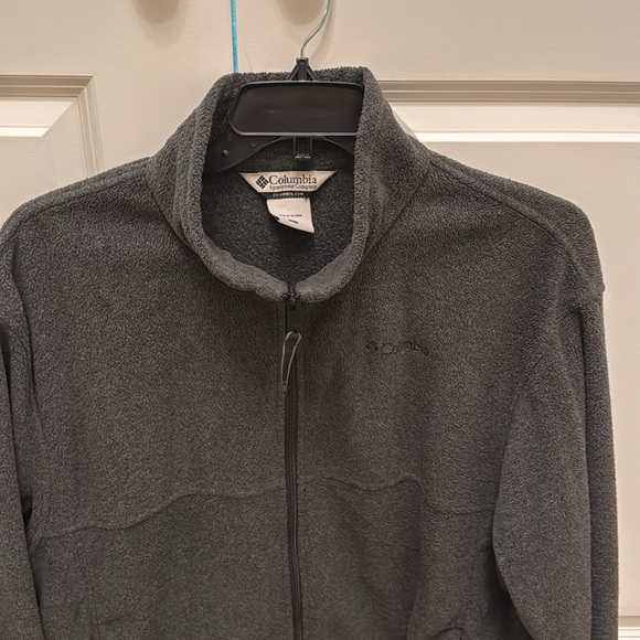 Columbia Men’s Fleece - Picture 2 of 4